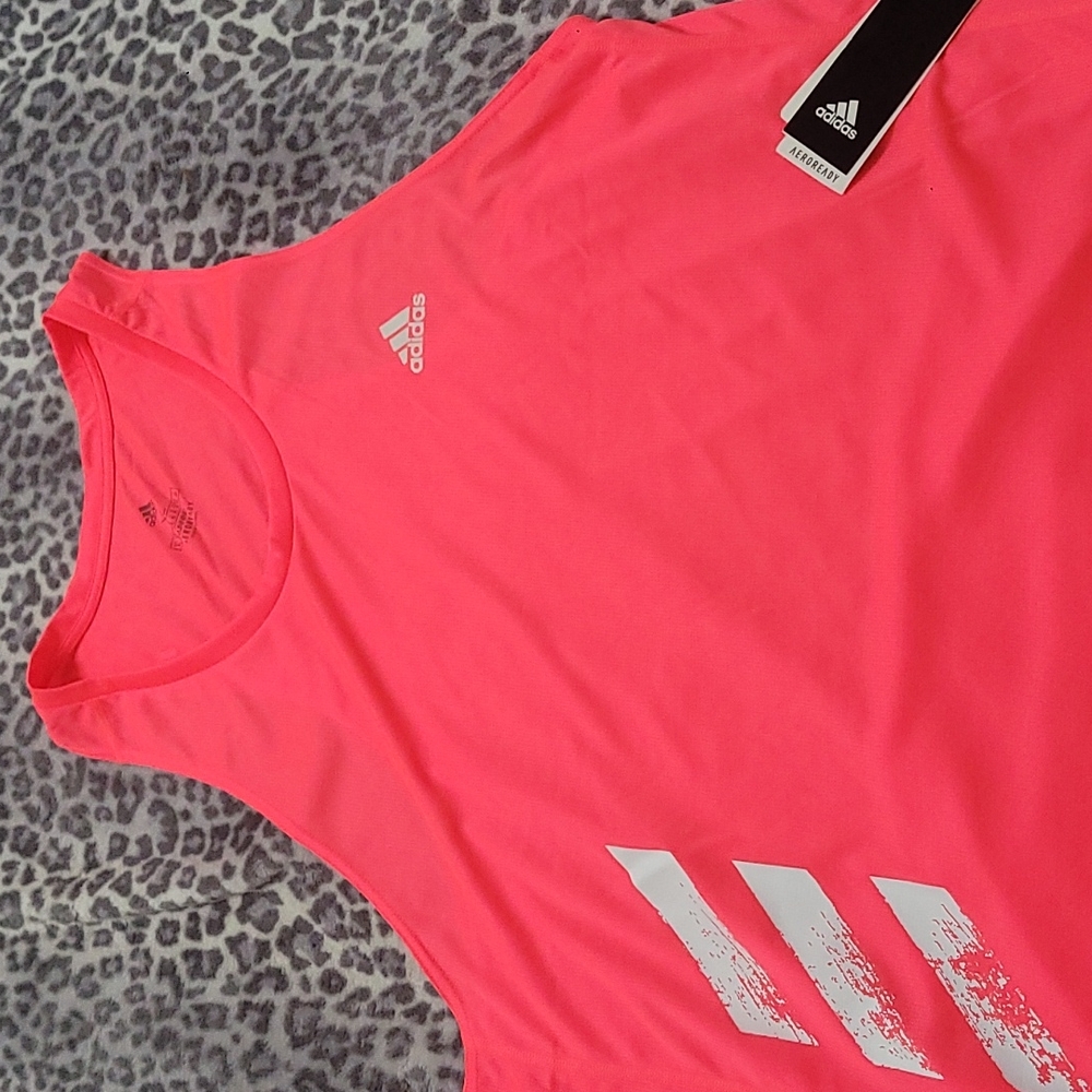 Original Adidas t shirt size xl for men